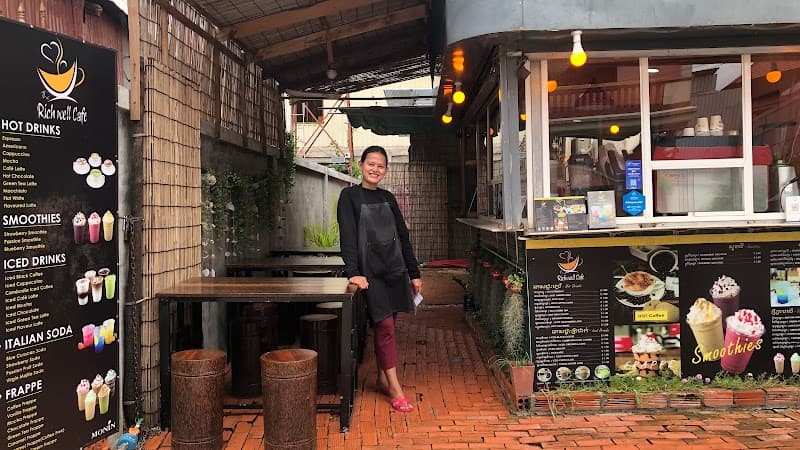The Rich Well Cafe - Siem Reap