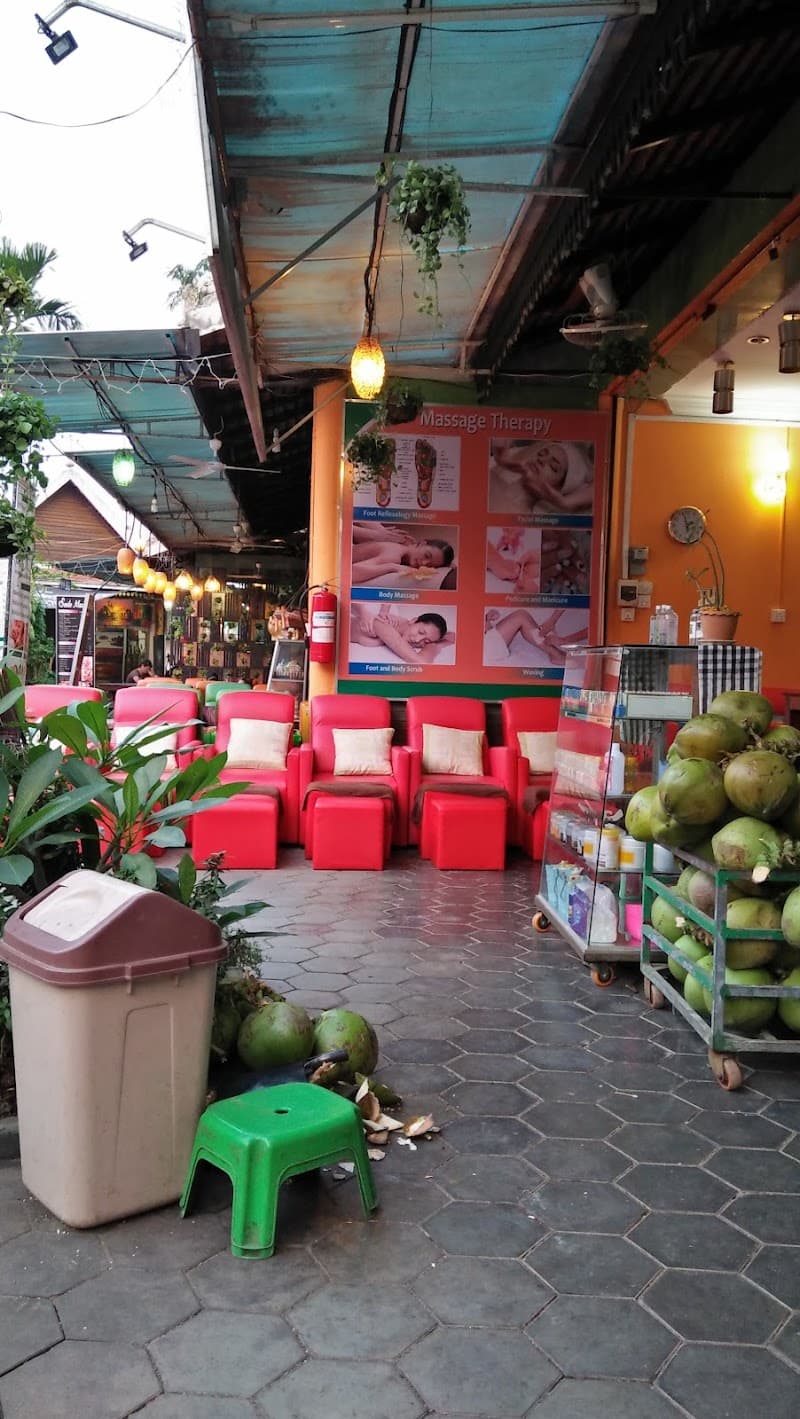 Siem Reap Art Center Night Market - Siem Reap