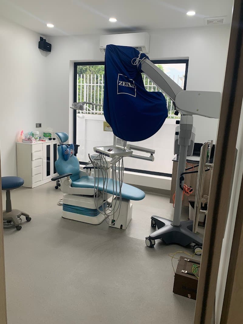 CHUM CHENDA Dental Clinic - Siem Reap Dentist